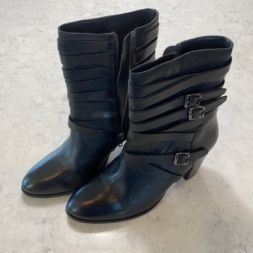 Diba True “Just in” Boot with 3.5” stacked heel